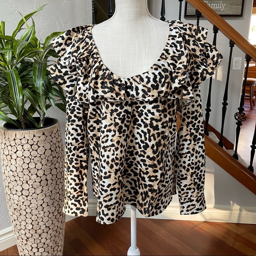 Something Navy Bailey Ruffle Top‎ with Leopard Print Size: XL NWT